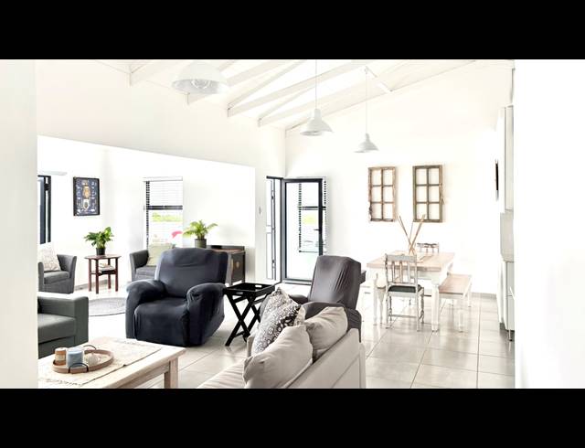 3 BEDROOM HOUSE FOR SALE IN ATLANTIC SANDS PRIVATE ESTATE